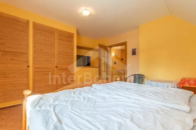 Vila Česká Kanada JC 0145