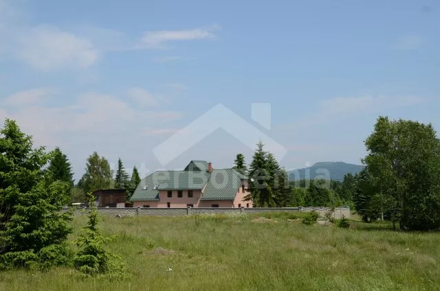 Villa Ore Mountains KH 0005