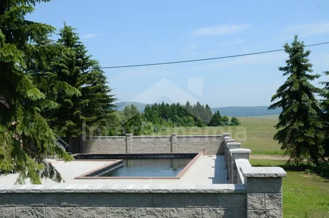 Villa Ore Mountains KH 0005