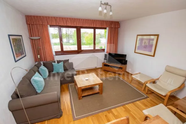 Villa Bohemian Canada JC 0221