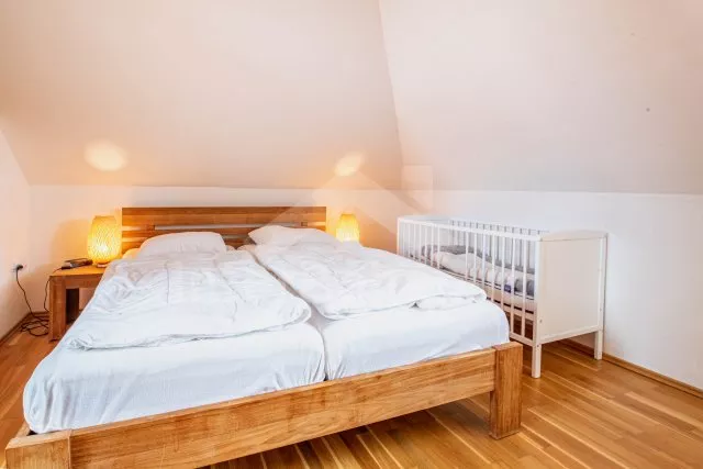 Villa Bohemian Canada JC 0221