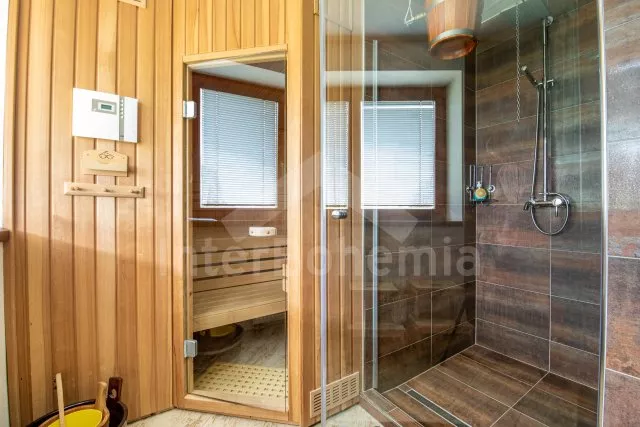 Villa Bohemian Canada JC 0221