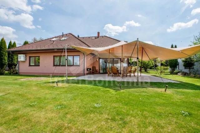 Vila Česká Kanada JC 0221