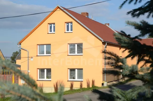 Farmhouse Spa triangel KH 0007