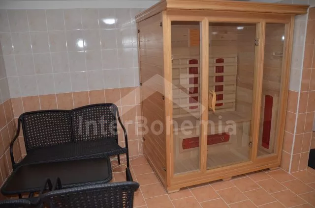 Farmhouse Spa triangel KH 0007