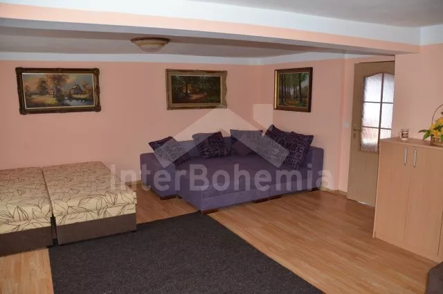 Farmhouse Spa triangel KH 0007