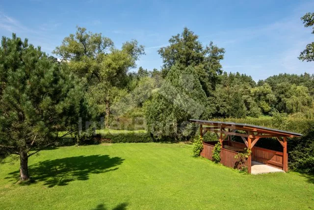 Chata Písek a okolí - Nuzice JC 0450