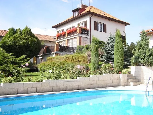 Villa Prag und Umgebung OP 0089