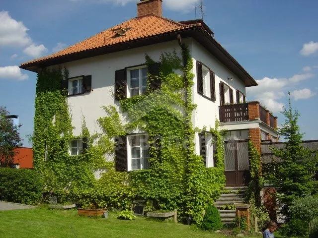 Villa Prag und Umgebung OP 0089