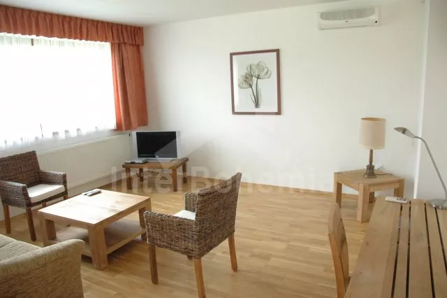 Vila Česká Kanada JC 0710