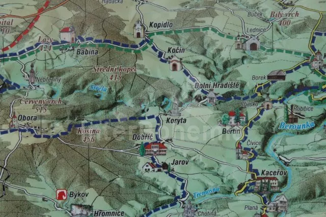 Boswachtershuis Krivoklat burcht en omgeving ZC 0169