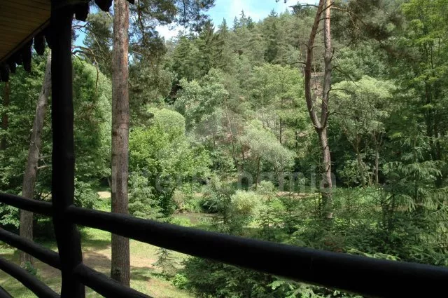 Boswachtershuis Krivoklat burcht en omgeving ZC 0169