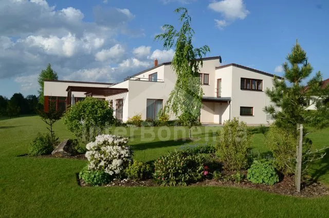 Villa Bohemian Canada JC 0714