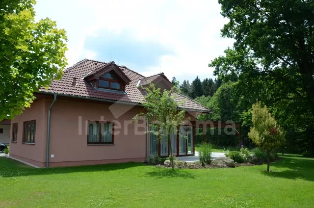 Vila Česká Kanada JC 0713