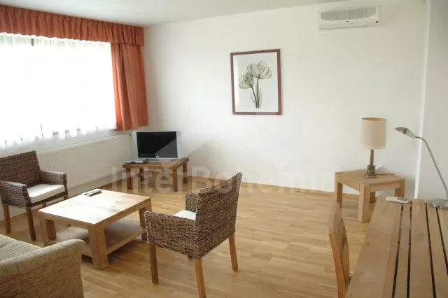 Vila Česká Kanada JC 0713