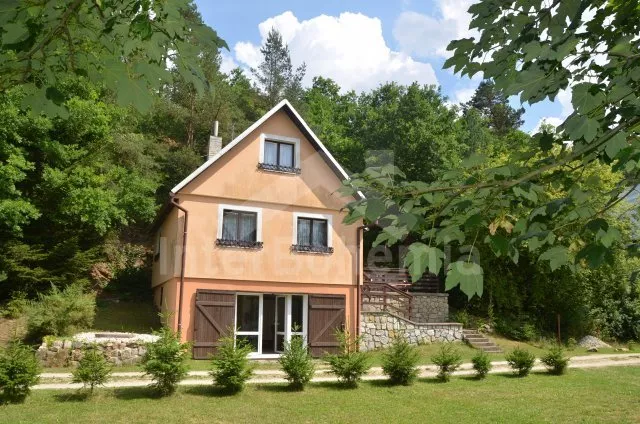 Chata Česká Kanada JC 0715