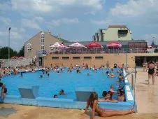 Bazén Pražačka Praha