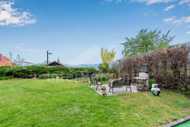 Villa Praag en omgeving OP 0001