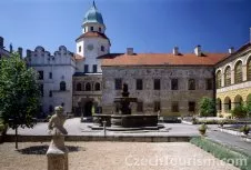 Zámek Častolovice