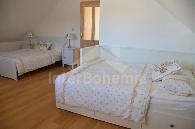 Chalupa Posázaví OP 0033