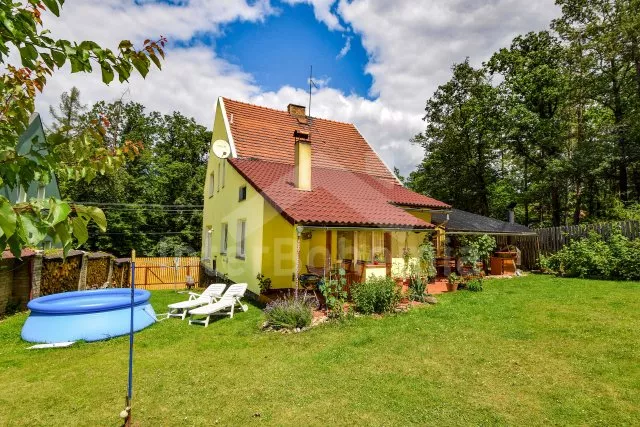 Domek Praha a okolí - Mníšek pod Brdy OP 0317