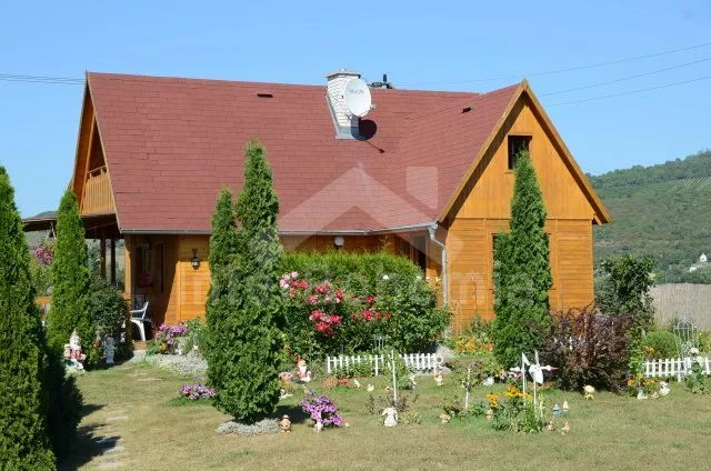 Chalet Bohemian Central Mountains OP 0344