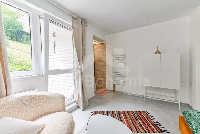 Vila České Švýcarsko KH 0012