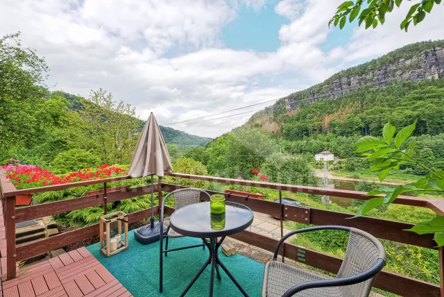 Vila České Švýcarsko KH 0012