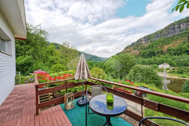 Vila České Švýcarsko KH 0012