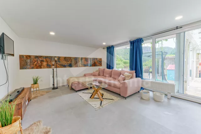 Vila České Švýcarsko KH 0012