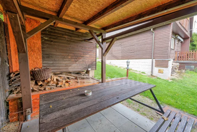 Bungalow Krivoklat burcht en omgeving OP 0104