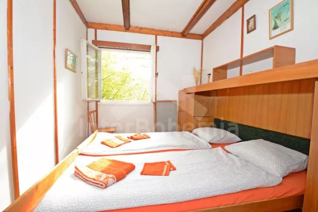 Chata Vranovská Přehrada JM 0030