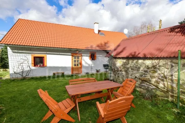 Chalupa Blaník a okolí - Lhota Veselka (Postupice) OP 0124