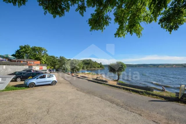 Šakvická pláž v kempu Mars 17 km