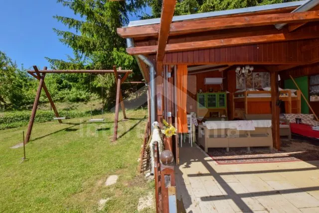 Chata Moravský kras - Lhota u Lysic JM 0038