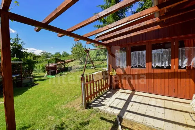 Chata Moravský kras - Lhota u Lysic JM 0038