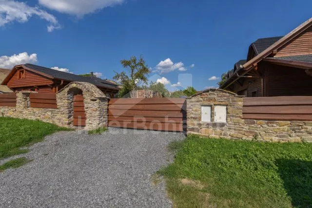 Chata Moravský kras - Čebín (Kuřim) JM 0044