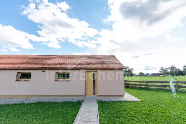 Chalupa Třeboňsko - Hranice JC 0443