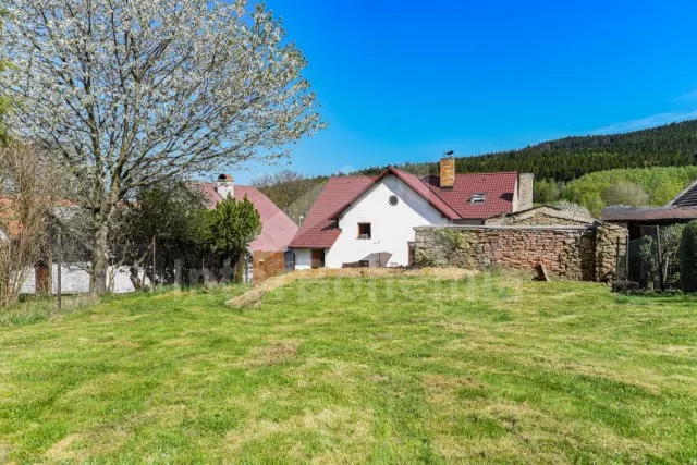 Chalupa Novohradsko - Hojná Voda JC 0377