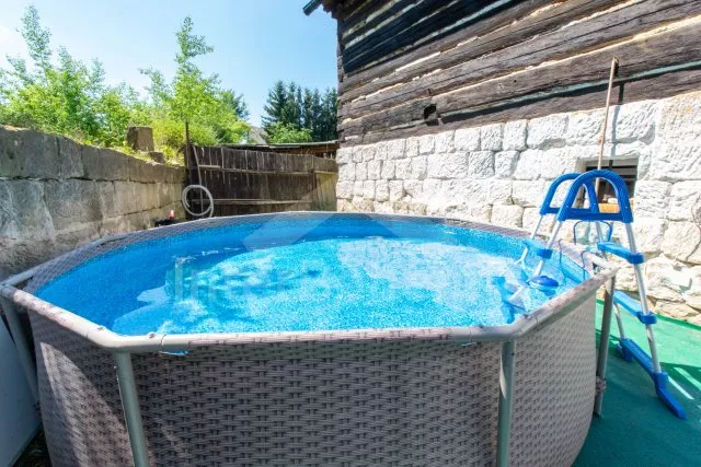 Roubenka Kokořínsko a Máchův kraj - Pavlovice-Jestřebí OP 0137