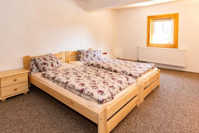 Roubenka Kokořínsko a Máchův kraj - Pavlovice-Jestřebí OP 0137