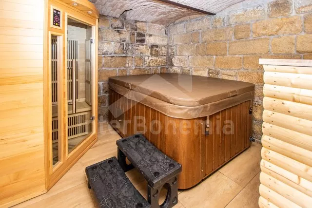 Chalupa České Švýcarsko - Hřensko LH 0050