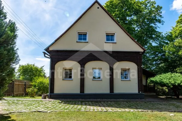 Chalupa České Švýcarsko LH 0100