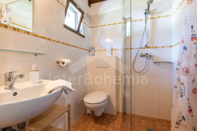 Chalupa Česká Kanada JC 0041