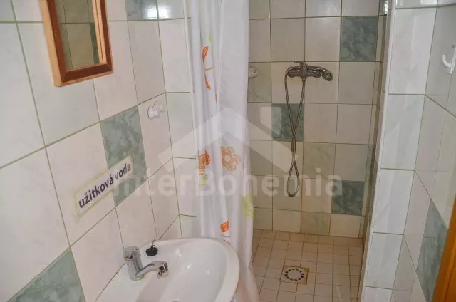 Chata Česká Kanada - Malý Ratmírov JC 0135 A