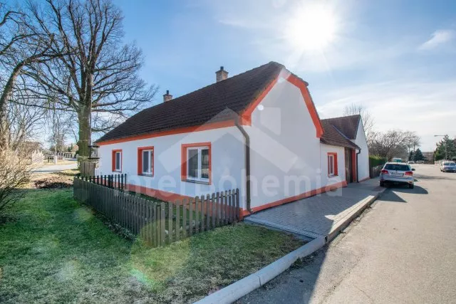 Chalupa Jihočeské rybníky - Hluboká u Borovan JC 0469