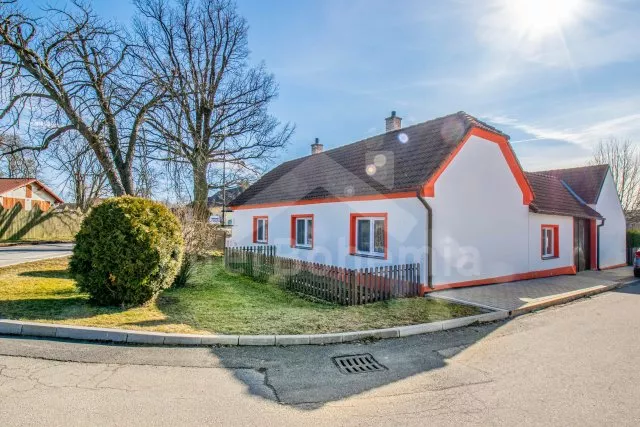 Chalupa Jihočeské rybníky - Hluboká u Borovan JC 0469