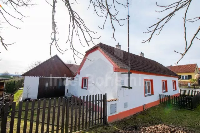 Chalupa Jihočeské rybníky - Hluboká u Borovan JC 0469