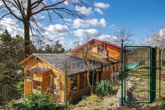 Chata Praha a okolí - Petrov OP 0062