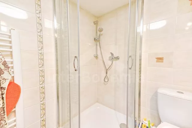 První apartmán v suterénu